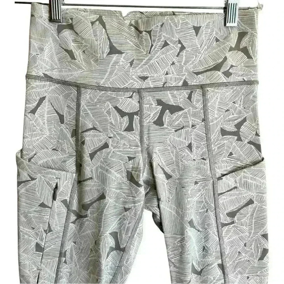 Athleta | Women's Palm Up for Anything 7/8 Leggings - Picture 3 of 9